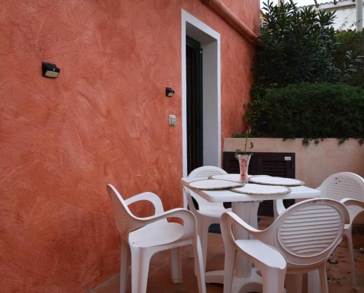 Le Residenze Itaca Apartment Porto Pozzo Exterior foto